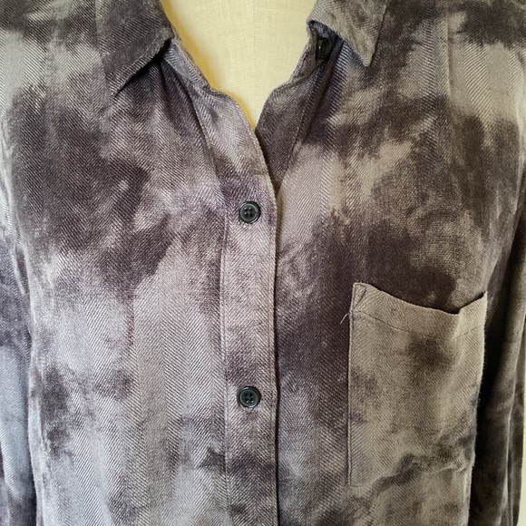 Rails Hunter Charcoal Tie Dye button down shirt NWOT - Picture 5 of 12